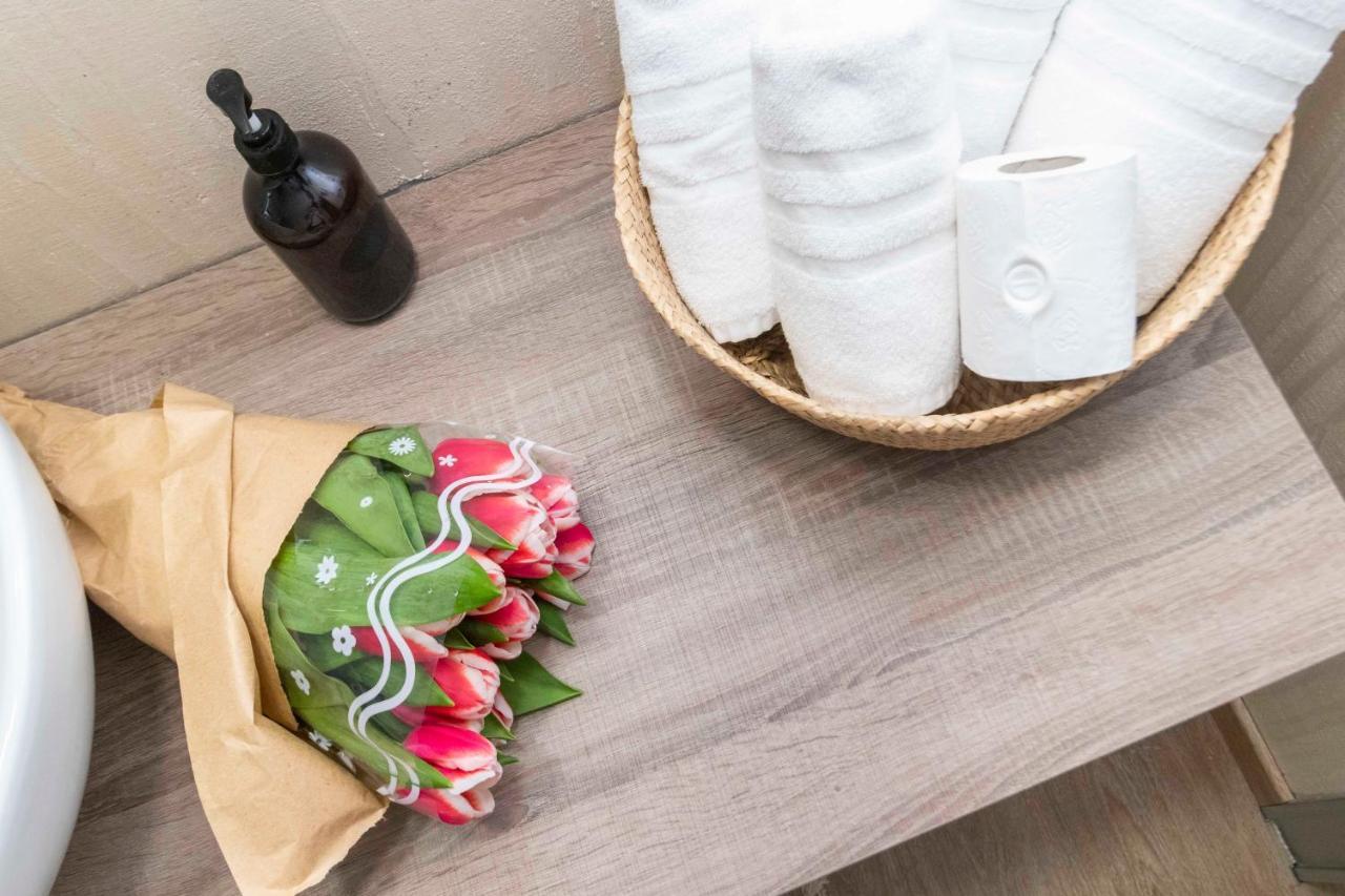 Enjoy Room- Appartamento Con Parcheggio Gratuito E Colazione Deliziosa ! ตูริน ภายนอก รูปภาพ